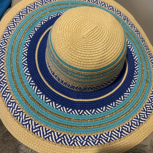Tahari Blue and Tan Striped Wide Brim Sun Hat - NWOT - Picture 3 of 6